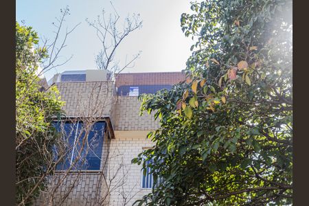 Apartamento à venda com 180m², 4 quartos e 2 vagasPlaquinha Instalada