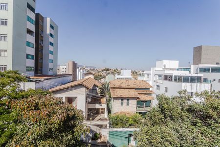 Apartamento à venda com 180m², 4 quartos e 2 vagasVista da Cobertura