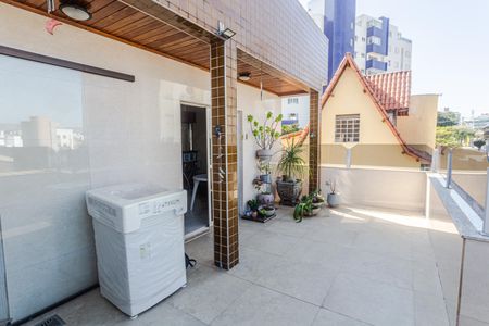 Apartamento à venda com 180m², 4 quartos e 2 vagasCobertura