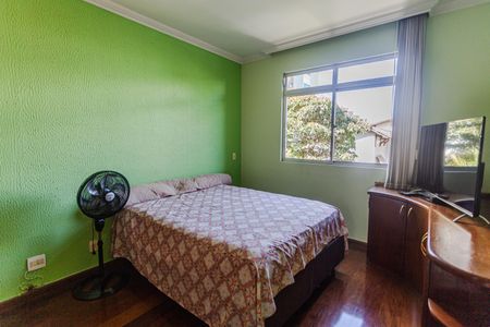 Apartamento à venda com 180m², 4 quartos e 2 vagasSuíte 1