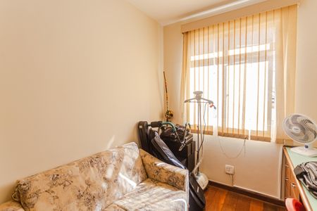 Apartamento à venda com 180m², 4 quartos e 2 vagasQuarto 2