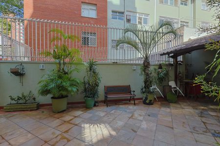 Varanda Quarto 1 de apartamento à venda com 4 quartos, 220m² em Sion, Belo Horizonte