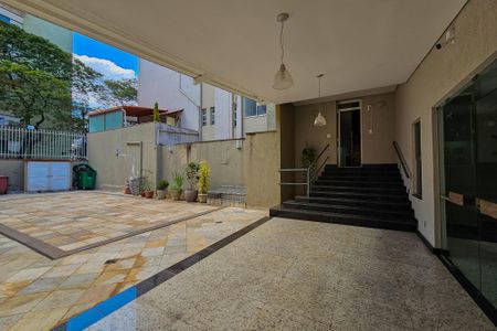 Apartamento à venda com 220m², 4 quartos e 2 vagas Apartamento à venda com 220m², 4 quartos e 2 vagasÁrea comum