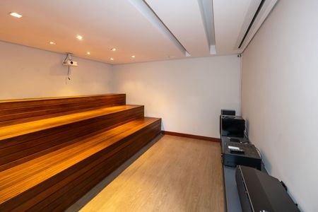 Apartamento à venda com 89m², 3 quartos e 2 vagasÁrea comum - Cinema