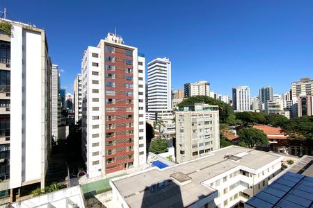 VIsta da Suite de apartamento à venda com 1 quarto, 44m² em Savassi, Belo Horizonte