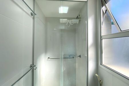 Apartamento à venda com 44m², 1 quarto e 2 vagasBanheiro da Suíte