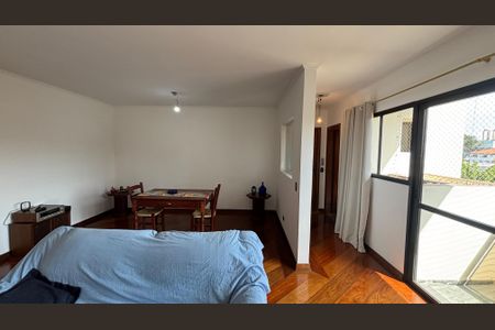 Apartamento à venda com 140m², 3 quartos e 2 vagas Apartamento à venda com 140m², 3 quartos e 2 vagasSala