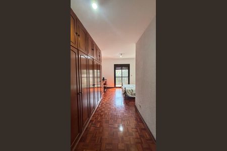 Apartamento à venda com 140m², 3 quartos e 2 vagas Apartamento à venda com 140m², 3 quartos e 2 vagasSuite