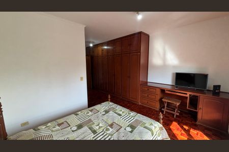 Apartamento à venda com 140m², 3 quartos e 2 vagas Apartamento à venda com 140m², 3 quartos e 2 vagasSuite