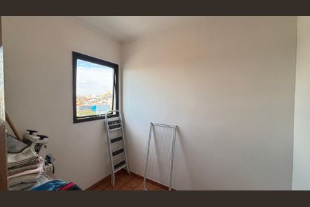 Apartamento à venda com 140m², 3 quartos e 2 vagas Apartamento à venda com 140m², 3 quartos e 2 vagasQuarto da Área de Serviço
