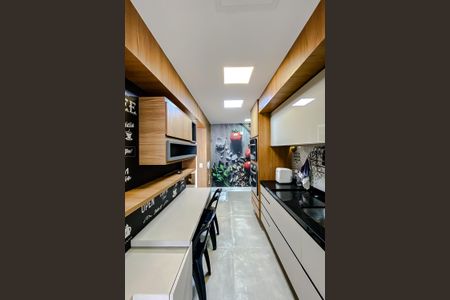 Apartamento à venda com 134m², 3 quartos e 2 vagasCozinha