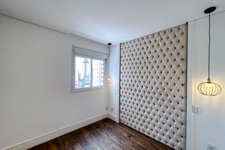 Apartamento à venda com 134m², 3 quartos e 2 vagasSuíte 1