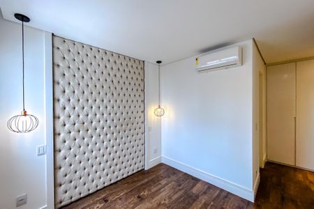 Apartamento à venda com 134m², 3 quartos e 2 vagasSuíte 1