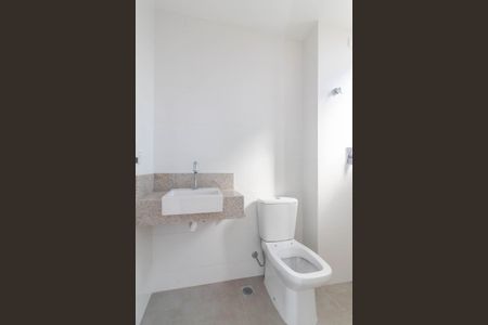 Apartamento à venda com 122m², 2 quartos e 2 vagasBanheiro da Suíte 1