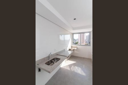 Apartamento à venda com 122m², 2 quartos e 2 vagasCozinha