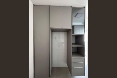 Apartamento à venda com 74m², 3 quartos e 2 vagasCozinha