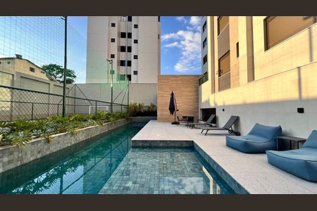 Apartamento à venda com 100m², 3 quartos e 3 vagasÁrea comum - Piscina