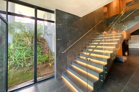 Apartamento à venda com 182m², 4 quartos e 4 vagas Apartamento à venda com 182m², 4 quartos e 4 vagasÁrea comum
