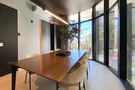 Apartamento à venda com 182m², 4 quartos e 4 vagas Apartamento à venda com 182m², 4 quartos e 4 vagasÁrea comum