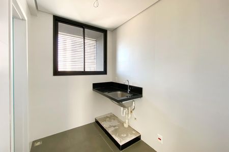 Apartamento à venda com 182m², 4 quartos e 4 vagas Apartamento à venda com 182m², 4 quartos e 4 vagasÁrea de Serviço