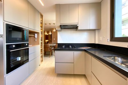 Apartamento à venda com 84m², 3 quartos e 2 vagasCozinha