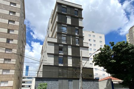 Apartamento à venda com 109m², 2 quartos e 2 vagas Apartamento à venda com 109m², 2 quartos e 2 vagasFachada