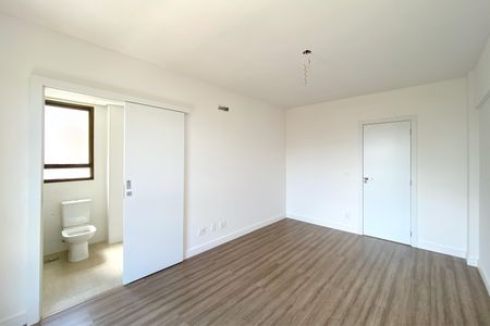 Apartamento à venda com 68m², 2 quartos e 2 vagasSuite 1