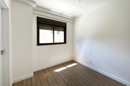 Apartamento à venda com 68m², 2 quartos e 2 vagasSuite 2