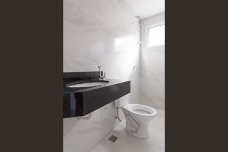 Apartamento à venda com 130m², 2 quartos e 3 vagas Apartamento à venda com 130m², 2 quartos e 3 vagasBanheiro Social