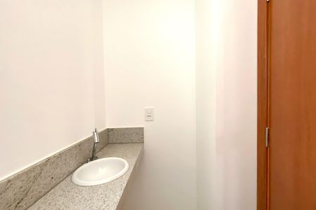 Apartamento à venda com 96m², 3 quartos e 2 vagas Apartamento à venda com 96m², 3 quartos e 2 vagasLavabo da Sala
