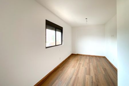 Apartamento à venda com 96m², 3 quartos e 2 vagas Apartamento à venda com 96m², 3 quartos e 2 vagasSuite