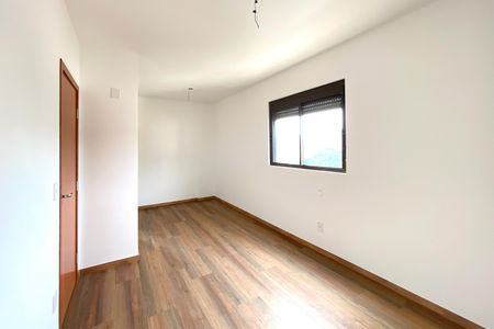 Apartamento à venda com 96m², 3 quartos e 2 vagas Apartamento à venda com 96m², 3 quartos e 2 vagasSuite