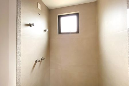 Apartamento à venda com 96m², 3 quartos e 2 vagas Apartamento à venda com 96m², 3 quartos e 2 vagasBanheiro da Suíte