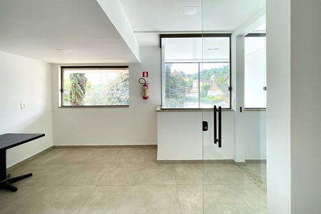 Apartamento à venda com 96m², 3 quartos e 2 vagas Apartamento à venda com 96m², 3 quartos e 2 vagasÁrea comum