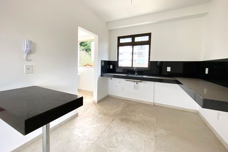 Apartamento à venda com 96m², 3 quartos e 2 vagas Apartamento à venda com 96m², 3 quartos e 2 vagasCozinha