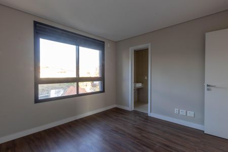 Apartamento à venda com 224m², 4 quartos e 4 vagas Apartamento à venda com 224m², 4 quartos e 4 vagasQuarto 1