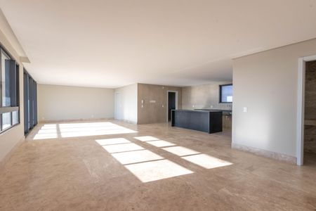 Apartamento à venda com 224m², 4 quartos e 4 vagas Apartamento à venda com 224m², 4 quartos e 4 vagasSala