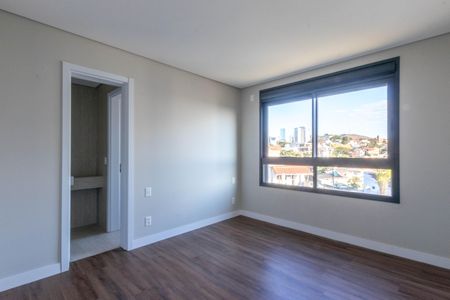 Apartamento à venda com 224m², 4 quartos e 4 vagas Apartamento à venda com 224m², 4 quartos e 4 vagasQuarto 2
