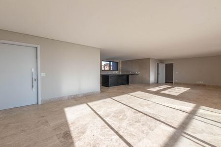 Apartamento à venda com 224m², 4 quartos e 4 vagas Apartamento à venda com 224m², 4 quartos e 4 vagasSala