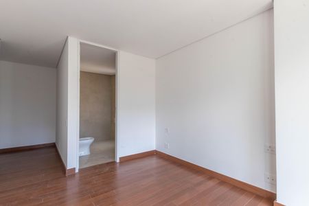 Apartamento à venda com 377m², 4 quartos e 4 vagasSuíte 