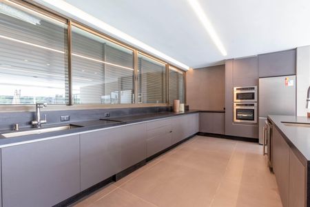 Apartamento à venda com 377m², 4 quartos e 4 vagasÁrea comum