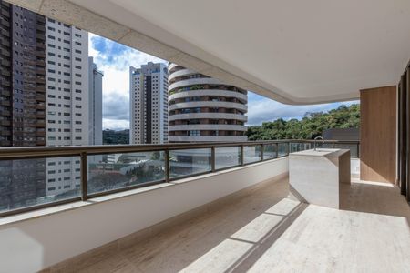 Apartamento à venda com 377m², 4 quartos e 4 vagasVaranda gourmet