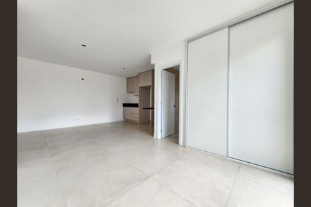 Apartamento à venda com 69m², 1 quarto e 1 vagaQuarto