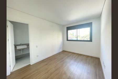 Apartamento à venda com 106m², 3 quartos e 2 vagasSuíte 1