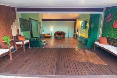 Área comum de casa de condomínio para alugar com 3 quartos, 300m² em Serra Grande, Niterói