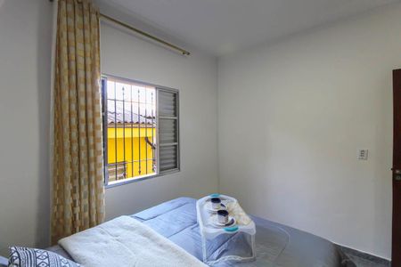 Quarto de casa para alugar com 1 quarto, 30m² em Vila Tolstoi, São Paulo