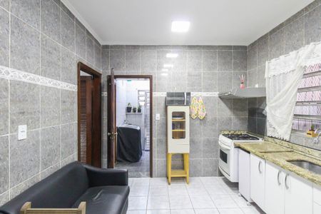 Sala/Cozinha de casa para alugar com 1 quarto, 30m² em Vila Tolstoi, São Paulo