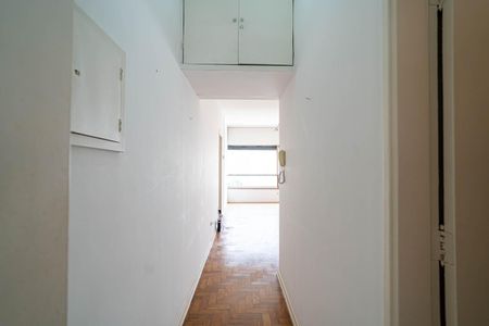 Apartamento para alugar com 65m², 1 quarto e sem vagaCorredor