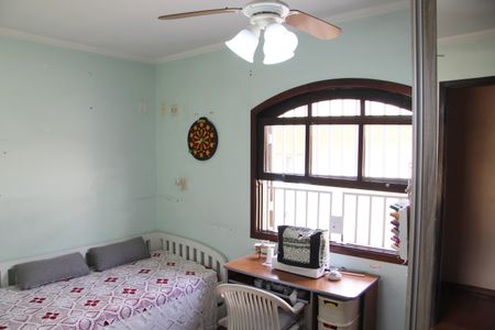 Casa à venda com 170m², 4 quartos e 2 vagasQuarto 02