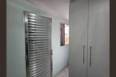 Casa à venda com 170m², 4 quartos e 2 vagas Casa à venda com 170m², 4 quartos e 2 vagasQuarto de Serviço